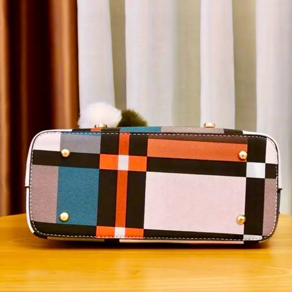 NWOT-Plaid Crossbody Bag -Classic Shoulder Bag with Color Stitching - Picture 8 of 11